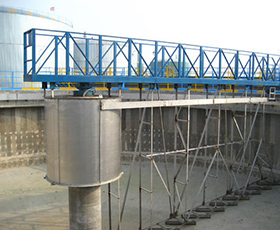 輻流式刮泥機(jī)